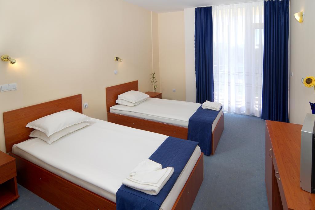 Отель Royal Beach Созополь Номер фото