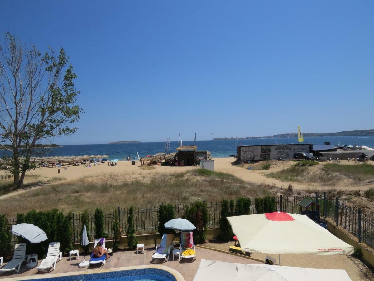 Отель Royal Beach Созополь Экстерьер фото